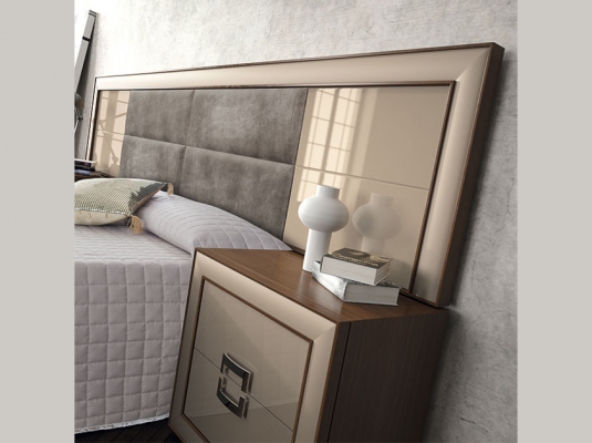 Fotografía de Dormitorio de matrimonio contempor&aacute;neo New Natrua 05